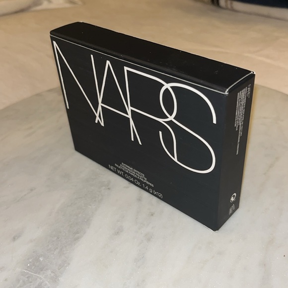 Brand New NARS Extreme Effects Eyeshadow Palette Limited Edition Shimmer Matte - Picture 13 of 14